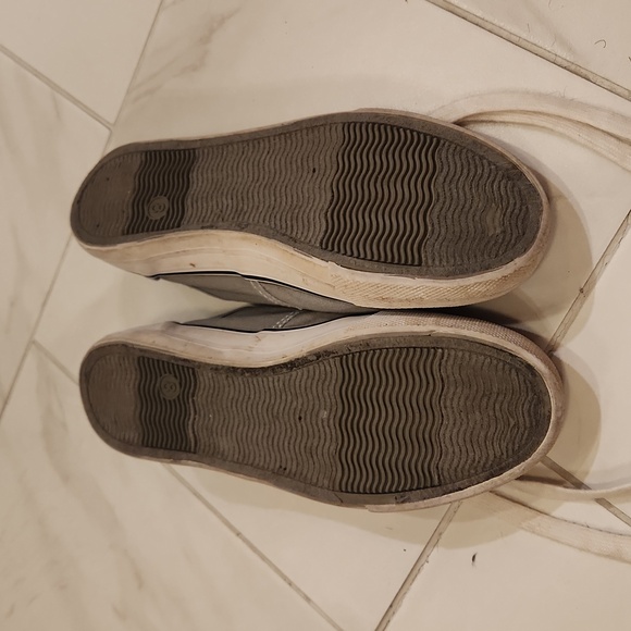 DONATION SALE, BOGO FREE Mossimo grey sneakers - Picture 2 of 3